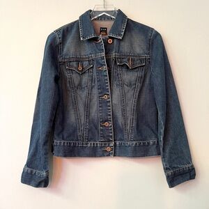 Gap Dark Wash Denim Trucker Jean Jacket
